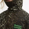 Anorak ciré à imprimé léopard Barbour x GANNI