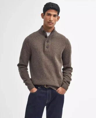 Pull indispensable avec coudières