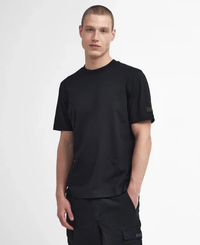 T-shirt Outline