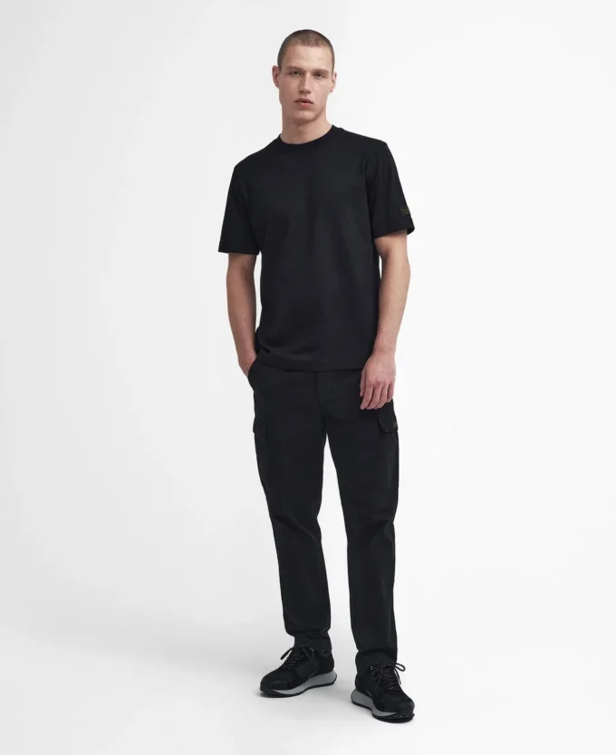 T-shirt Outline