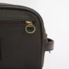 Trousse de toilette cirée