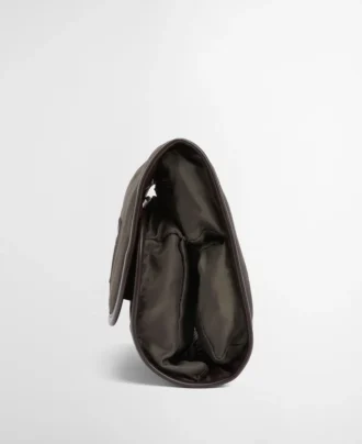 Trousse de toilette suspendue cirée