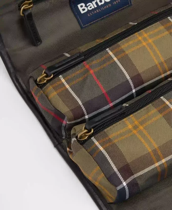 Trousse de toilette suspendue en tartan Trousse de toilette suspendue en tartan